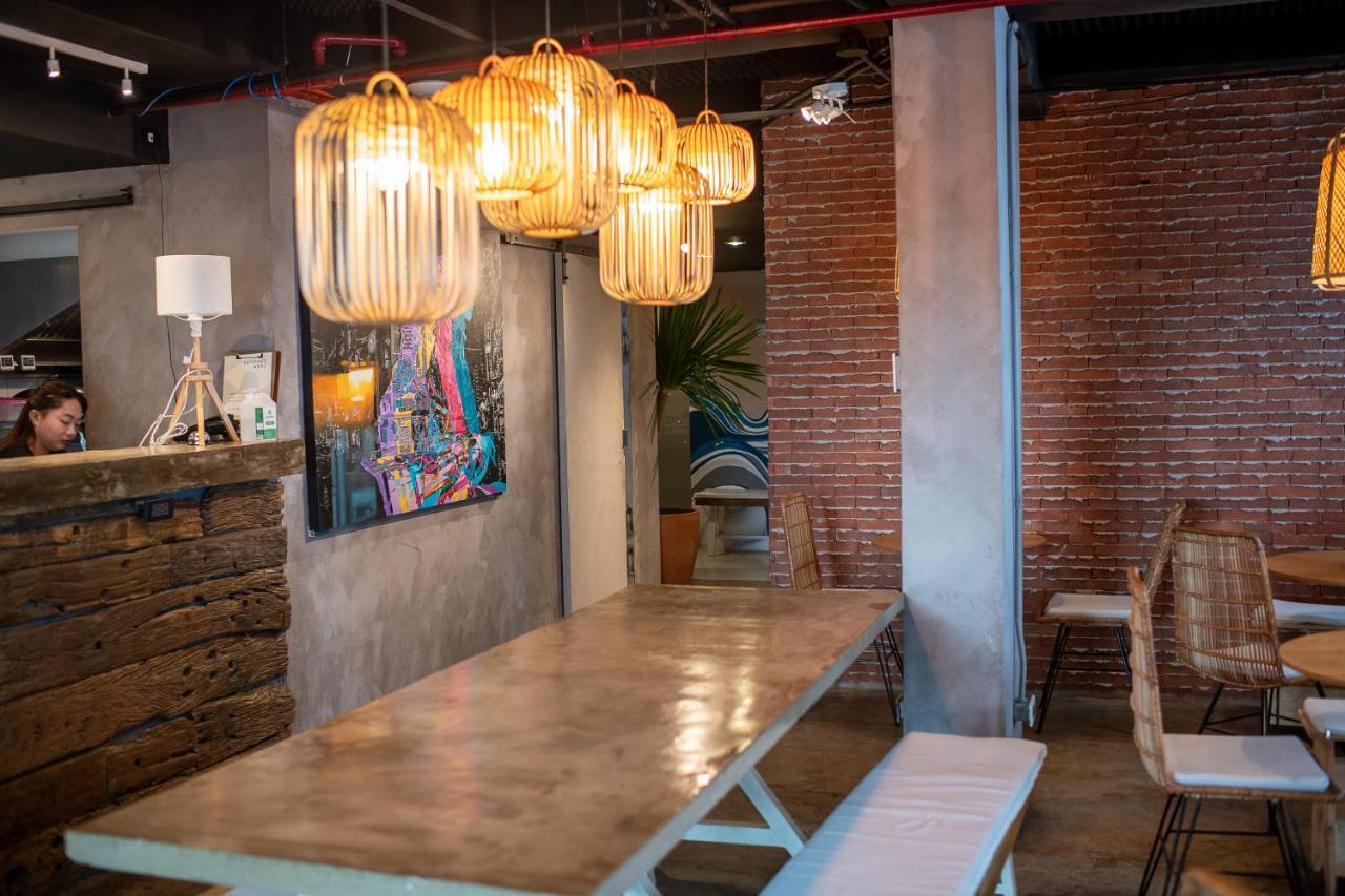 Abraham Manila - Located In Central Makati (Adults Only) San Pedro Makati Eksteriør billede